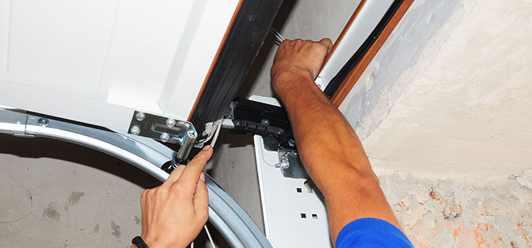 Roll Up Garage Door Opener Repair New Westminster